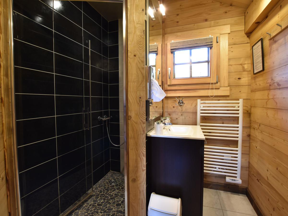 Villa Quaint Chalet in La Bresse with Sauna Exterior foto