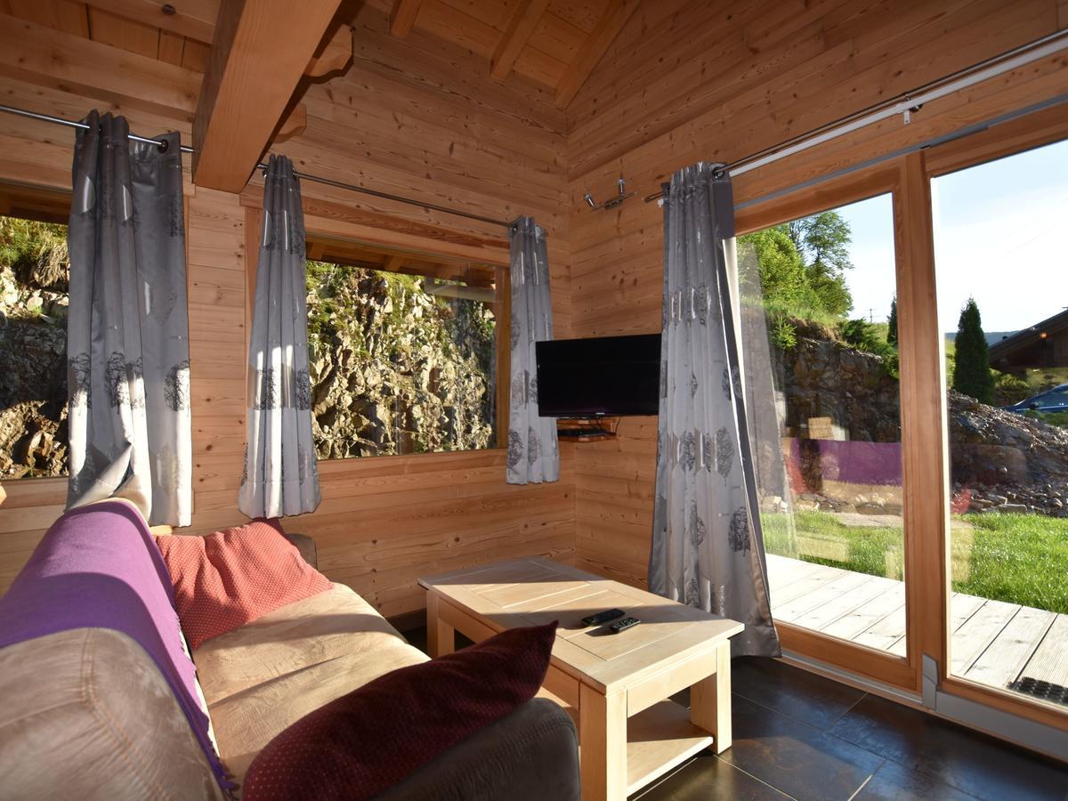 Villa Quaint Chalet in La Bresse with Sauna Exterior foto